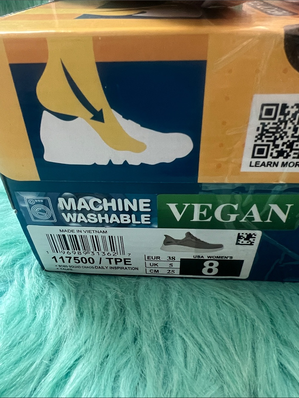 NIB Skechers Bobs Sport Hands Free Slip-Ins with Memory Foam size 8 Taupe - Picture 4 of 8